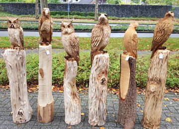 Tuinbeelden / houtsnijwerken