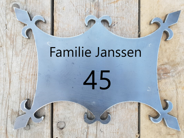 House numbers / House name plate House numbers / House name plate
