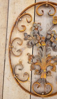 Klassiek-ovaal-smeedijzer-element-decoratie-oranment-met-bloemen-poort-hekwerk-deur-balkon-1
