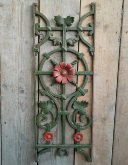 Antiek-klassiek-gietijzeren-deurrooster-raamrooster-beveiliging-ornament