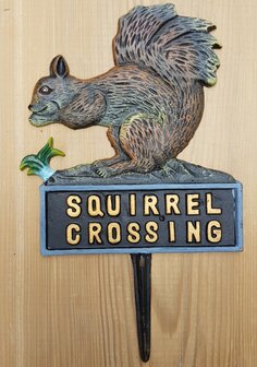 Gietijzeren-tuinsteker-tuinprikker-tuindecoratie-eekhoorn-squirrel