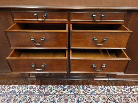 Klassiek-Engels-Mahonie-Chesterfield-Dressoir-Ladekast-Kantoorkast-12