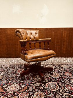 Klassiek-Engels-Engelse-Antiek-Bureaustoel-Captain-Chair