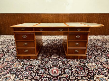 Klassiek-Antiek-Engels-Heldense-Exclusive-Bureau-Parnerdesk-Desk-Bureaustoel