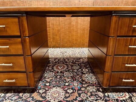 Klassiek-Antiek-Chesterfield-Engels-Art-Deco-Bureau-Desk-Partnerdesk