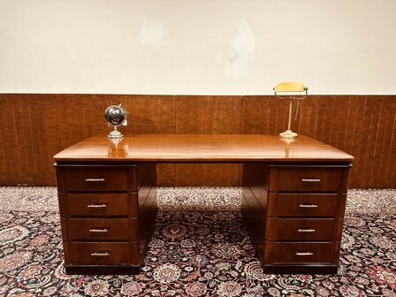 Klassiek-Antiek-Chesterfield-Engels-Art-Deco-Bureau-Desk-Partnerdesk