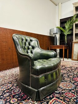 Klassiek-Engels-Antiek-Chesterfield-Fauteuil