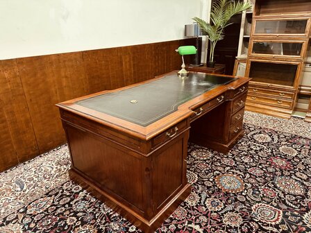 Klassiek-Engels-Antiek-Globe-Wernicke-Bureau-Partnerdesk