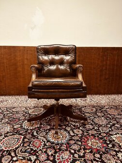 Klassiek-Engels-Antiek-Chesterfield-Bureaustoel-President-Chair