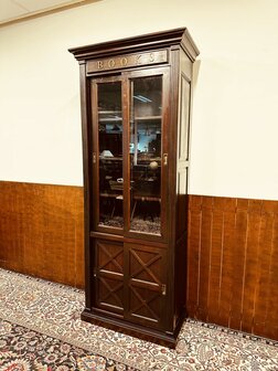 Klassiek-Engels-Antiek-Boekenkast