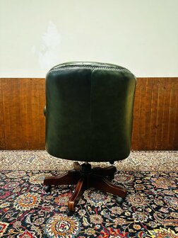 Luxe-Chesterfield-Directors-Chair