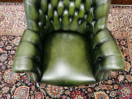 Luxe-Chesterfield-Directors-Chair