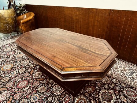 Klassiek-Engelse-Vergadertafel