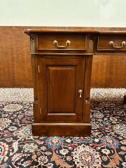 Klassiek-Engels-Bureau-Groene-Inleg