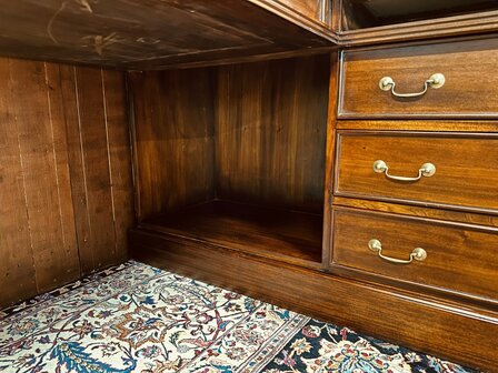 Klassiek-Engels-Chesterfield-Hoekbureau