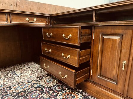Klassiek-Engels-Chesterfield-Hoekbureau