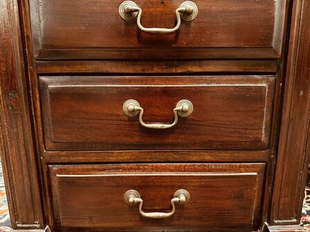 Engels-Chesterfield-Bureau