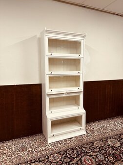 Klassiek-Engels-Witte-Globe-Wernicke-Boekenkast