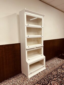 Klassiek-Engels-Witte-Globe-Wernicke-Boekenkast