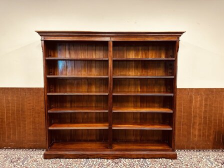 Klassiek-Engelse-Mahonie-Boekenkast