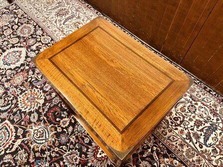 Engels-Eichholtz-Side-table