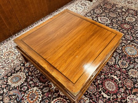 Engels-Eichholtz-Salontafel