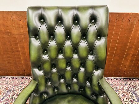Engelse-Chesterfield-Director-Chair-Bureaustoel