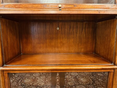 Originele-Globe-Wernicke-Boekenkast