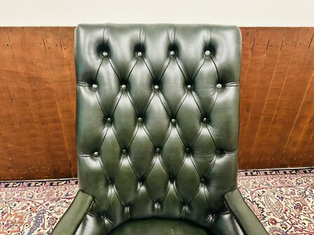 Engelse-Groene-Chesterfield-Bureaustoel