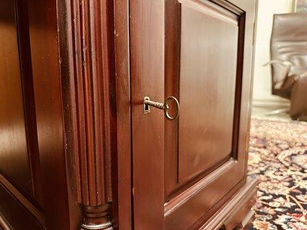 Klassiek-Engels-Chesterfield-Partnerdesk-Bureau