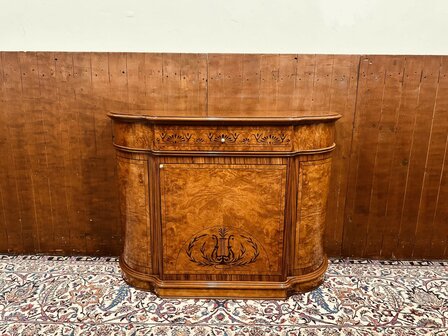 Antieke-Italiaanse-Dressoir