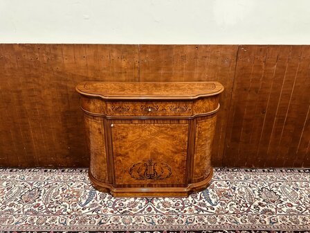 Antieke-Italiaanse-Dressoir