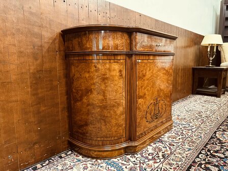 Antieke-Italiaanse-Dressoir