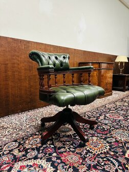Chesterfield-Captain-Chair-Groen