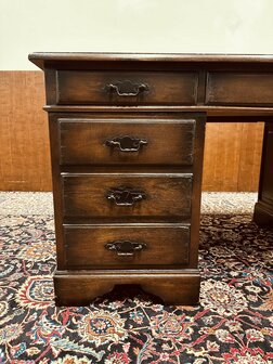 Antiek-Engels-Bureau
