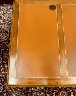 Engelse-Klassieke-Bureau-Partnerdesk