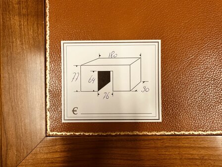 Engelse-Klassieke-Bureau-Partnerdesk