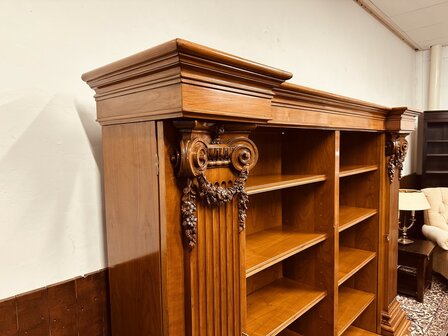 Engelse-Klassieke-Boekenkast
