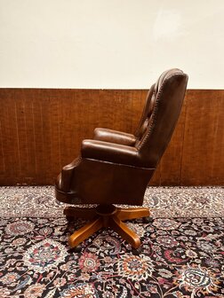The-Chesterfield-Brand-Bureaustoel
