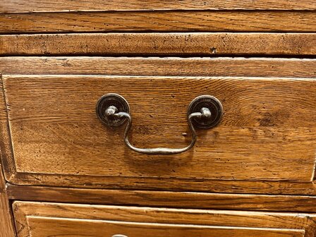 Klassiek-Engels-Eichholtz-Bureau