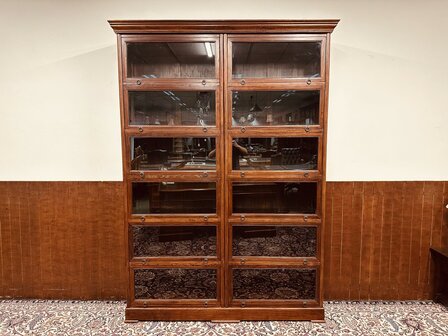 Oud-Engelse-Globe-Wernicke-Boekenkast