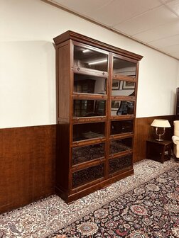 Oud-Engelse-Globe-Wernicke-Boekenkast