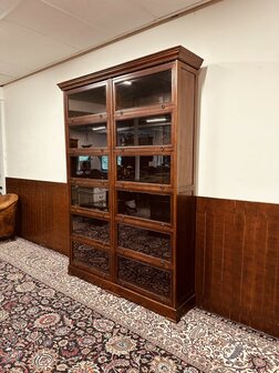 Oud-Engelse-Globe-Wernicke-Boekenkast