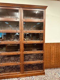 Oud-Engelse-Globe-Wernicke-Boekenkast