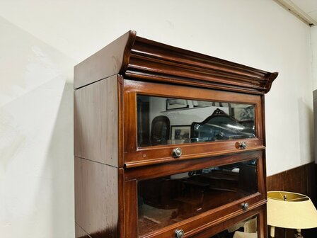Klassieke-Globe-Wernicke-Boekenkast