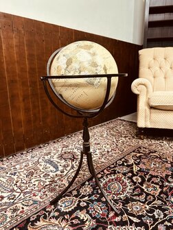 Globe-Op-Standaard