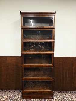 Globe-wernicke-boekenkast-kast-met-glazen-deuren-modulair-barrister-kast-1