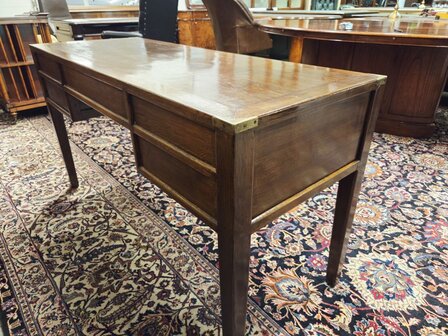 Klassieke-Engelse-eikenhout-campaign-maritieme-schrijftafel-bureau-eik-messing-6