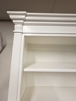 Witte-klassieke-boekenkast-kast-8