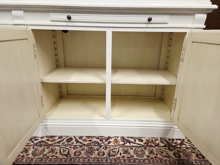 Witte-klassieke-boekenkast-kast-14